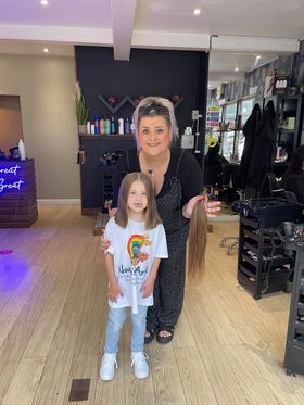 Six-year-old Harper cuts 22 inches off her hair to raise money for the  Noah's Ark Charity - Noahs Ark Children's Hospital Charity